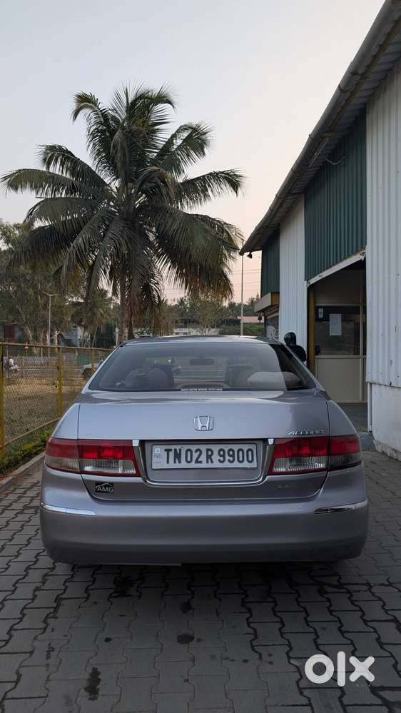 Honda Accord 2004