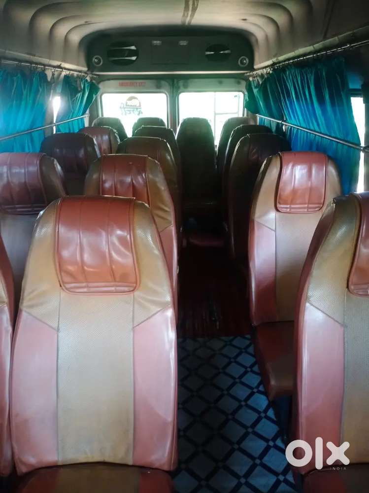 Force Motor Traveller Mini Bus 17 Seater