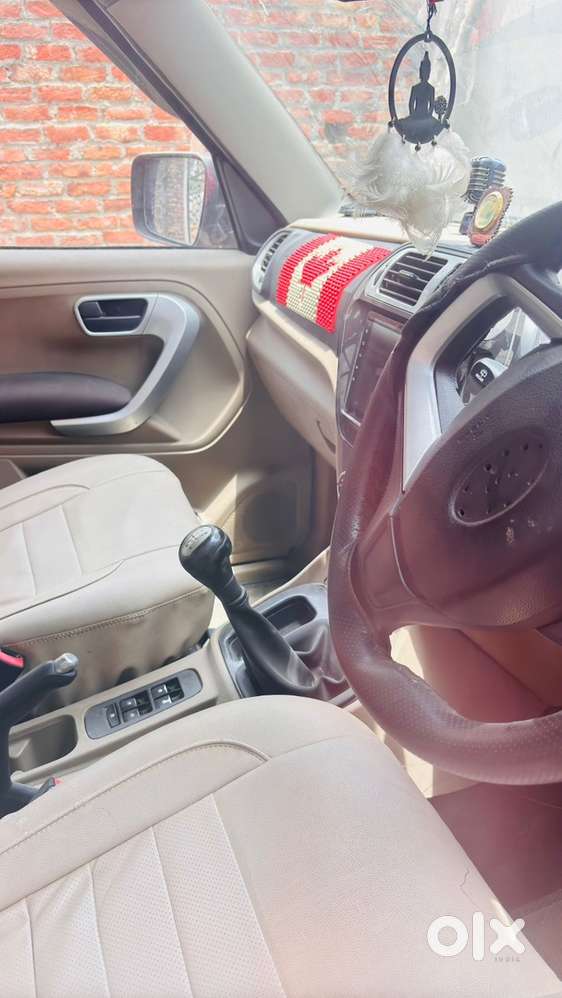 Mahindra Tuv 300 Diesel 2018