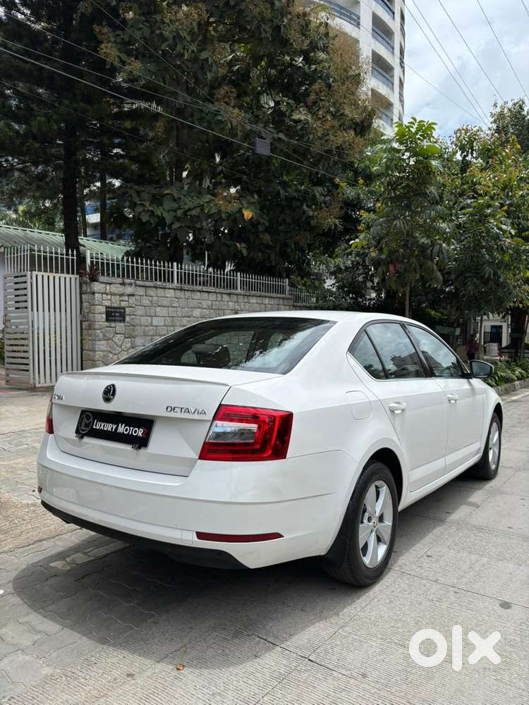 Skoda Octavia 1.8 Tsi At L K, 2018, Petrol