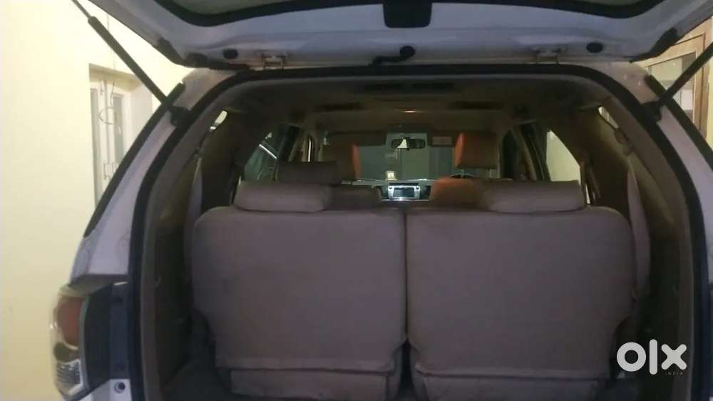 Doctor's Toyota Fortuner Legender 2015