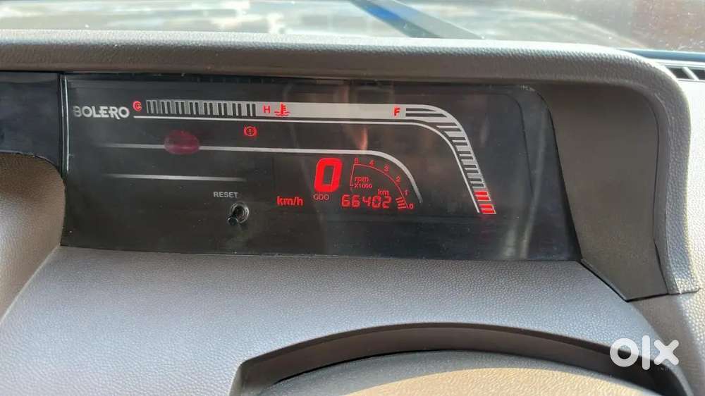 Mahindra Bolero Camper Zx Gold