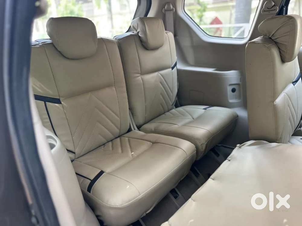Maruti Suzuki Ertiga 1.5 Vxi, 2021, Petrol