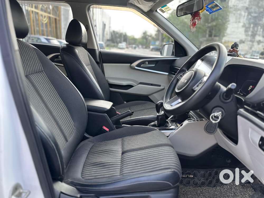 Kia Carens 1.4 Premium 7 Str, 2022, Diesel