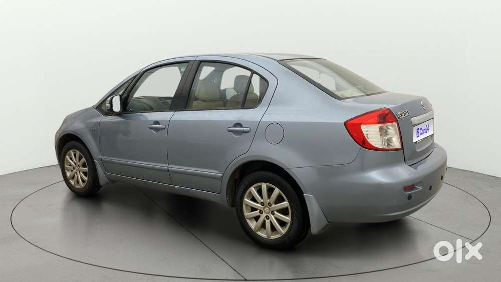 Maruti Suzuki Sx4 Zxi Mt Bsiv, 2013, Petrol