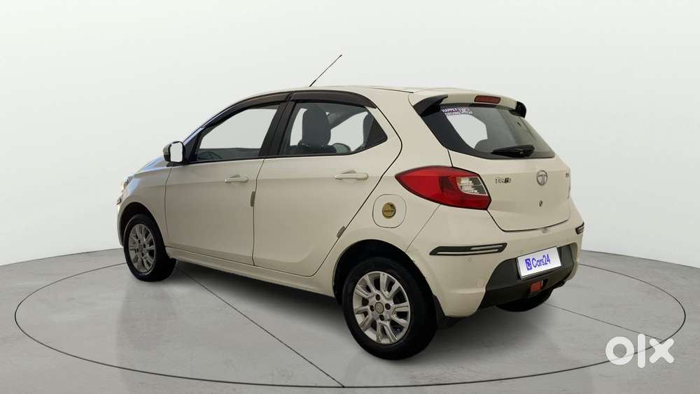 Tata Tiago 1.2 Revotron Xza, 2018, Petrol