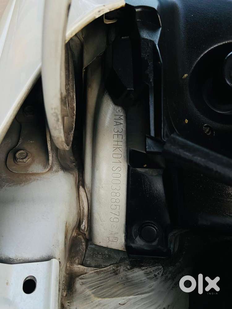 Maruti Suzuki Swift 1.3 Zxi, 2013, Petrol