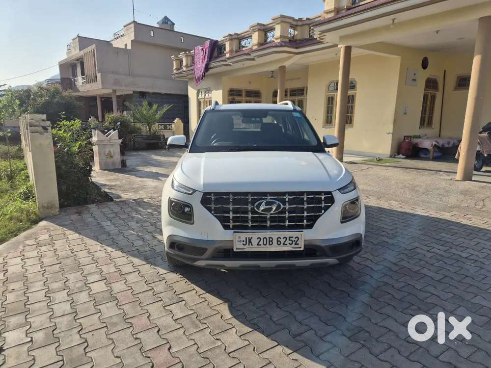 Hyundai Venue N Line 2022 Diesel 93305 Km Driven