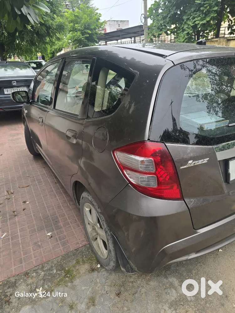Honda Jazz 2012 Petrol 92000 Km Driven