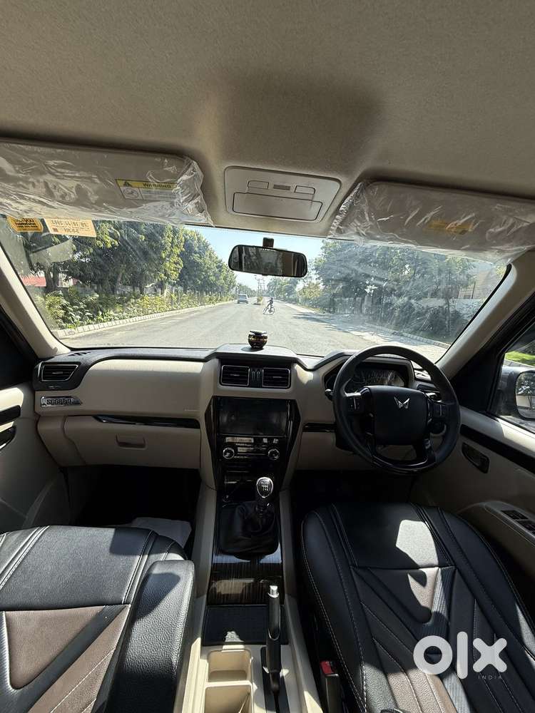 Mahindra Scorpio Classic 2.2 S 11 Mt 7 Str, 2024, Diesel