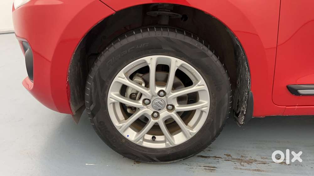 Maruti Suzuki Swift 1.3 Zxi, 2022, Petrol