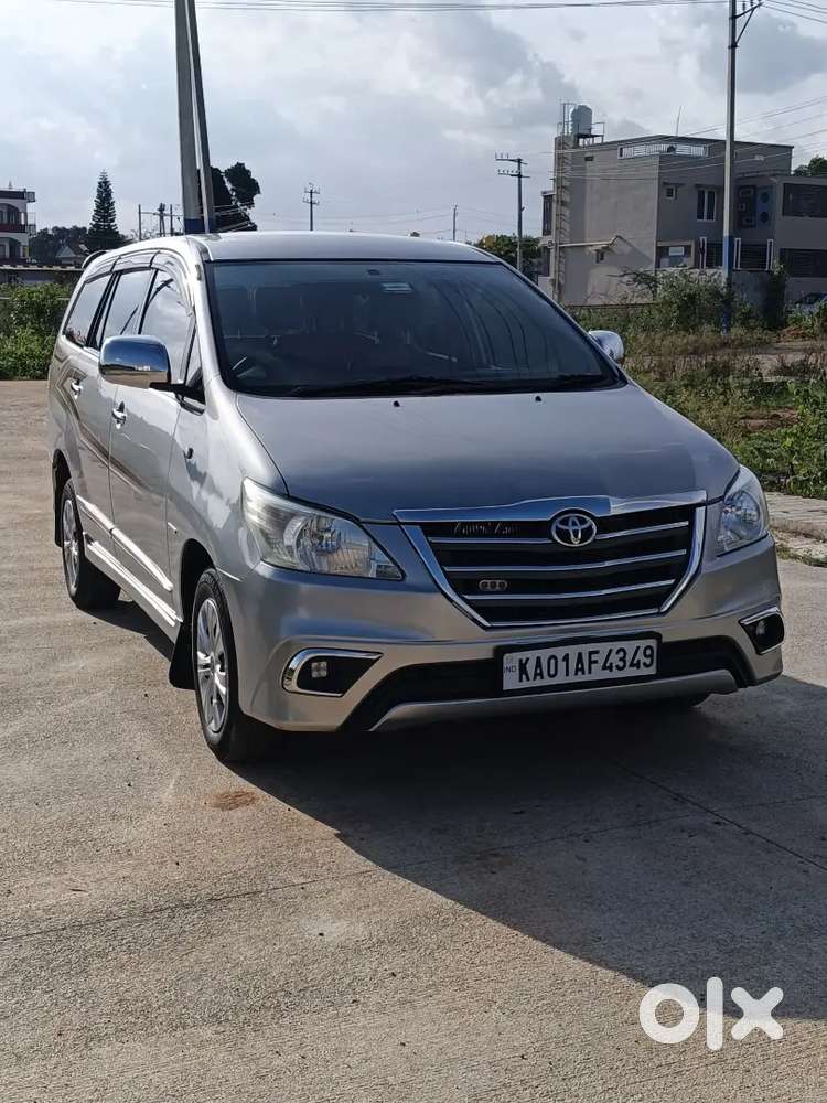 Toyota Innova2.5 G4 2016 Well Maintained