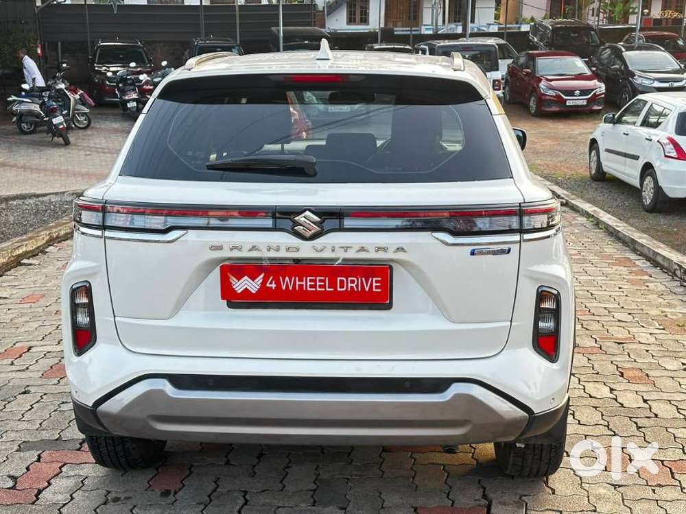 Maruti Suzuki Grand Vitara 1.5 Alpha Smart Hybrid, 2024, Petrol