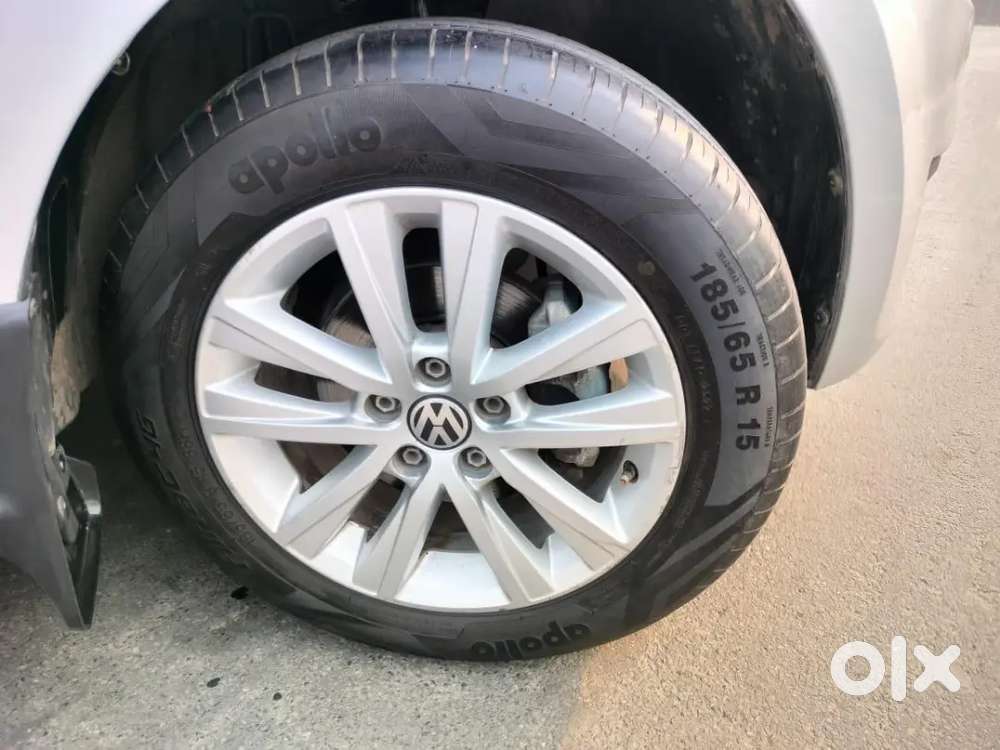 Volkswagen Polo Highline 2013 Car