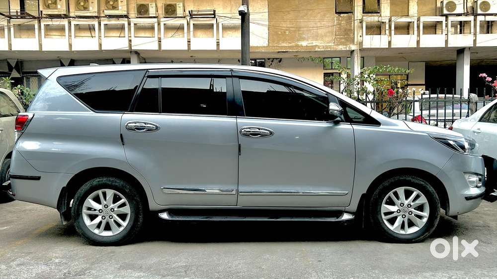 Toyota Innova Crysta [2020-ongoing] 2.4 Gx At 8 Str, 2020, Diesel