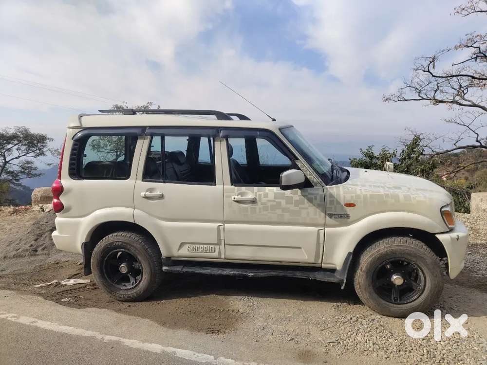 Mahindra Scorpio 2013 Diesel Well Maintained