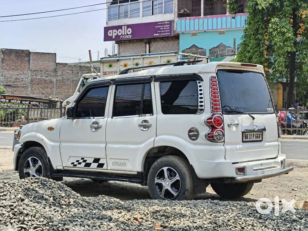 Mahindra Scorpio Sle 2013