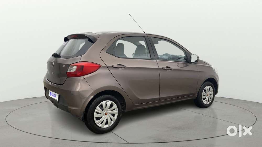 Tata Tiago 1.2 Revotron Xz, 2017, Petrol