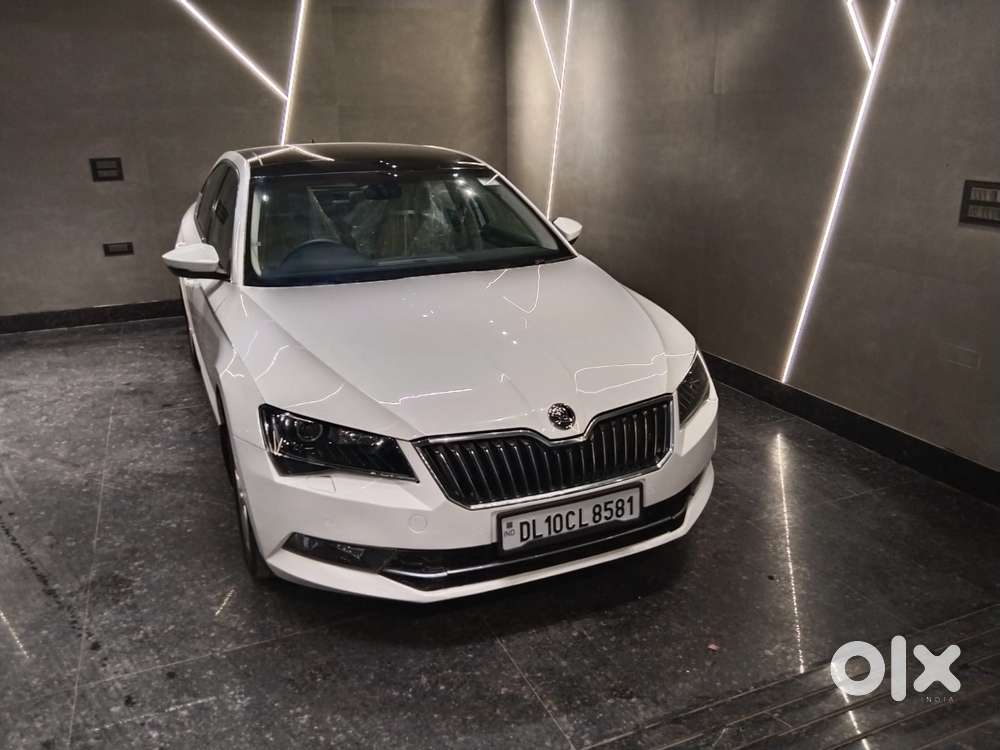 Skoda Superb Lk 1.8 Tsi At, 2019, Petrol