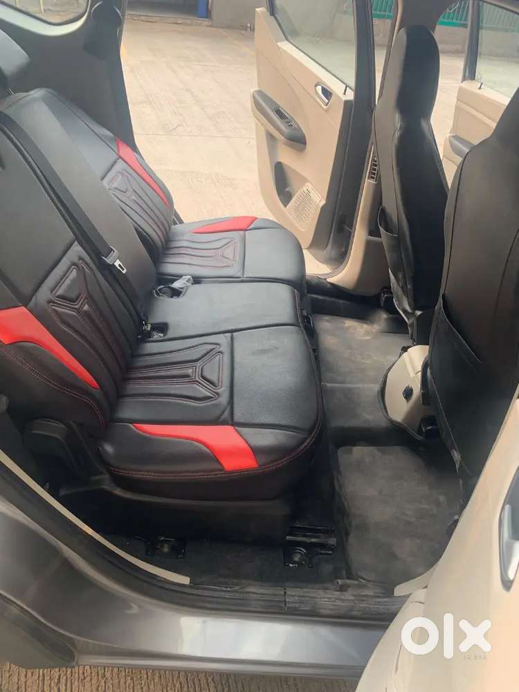 Renault Triber Petrol Automatic 2025 Topend Model Car