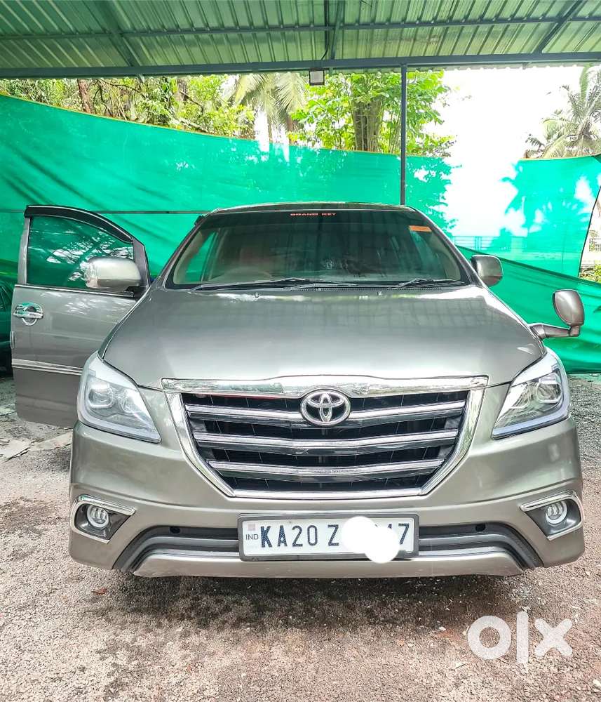 Toyota Innova 2.5 G4 2014