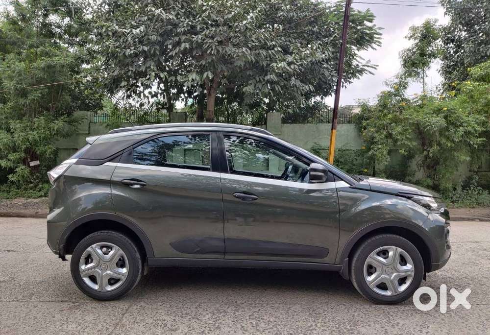 Tata Nexon 1.5 Revotorq Xm (s), 2022, Diesel