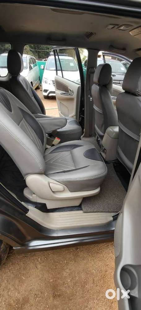 Toyota Innova 2.5 G (diesel) 7 Seater, 2012, Diesel