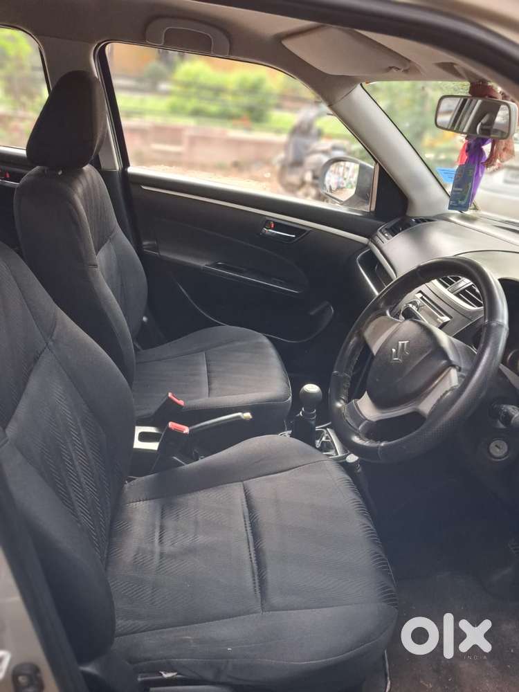 Maruti Suzuki Swift Vxi + Manual, 2013, Petrol