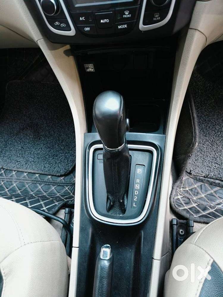 Maruti Suzuki Ciaz 2014-2017 At Zxi Plus, 2015, Petrol