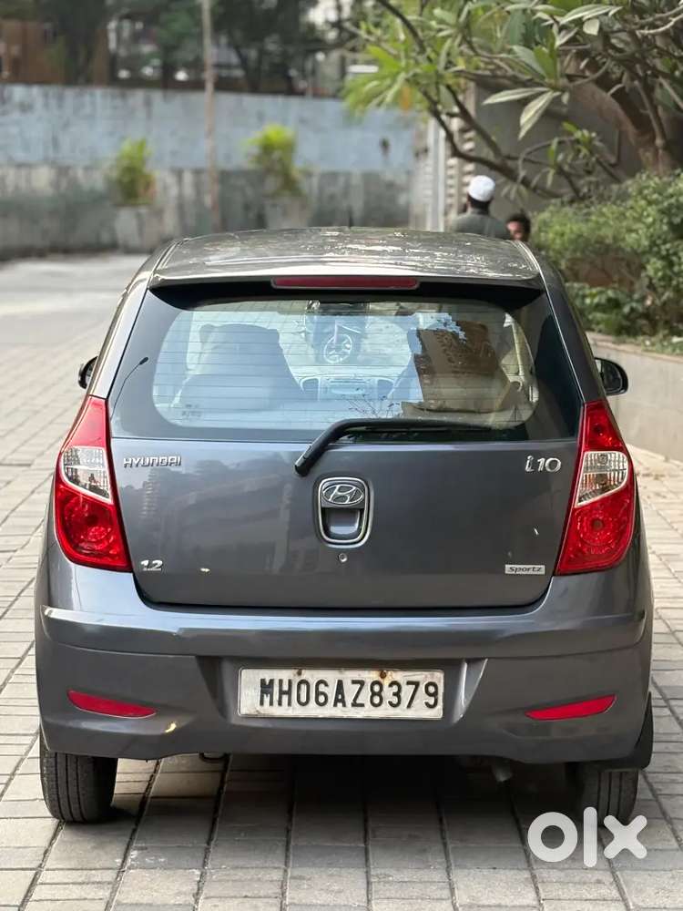 Hyundai I10 Sportz 2011 Petrol
