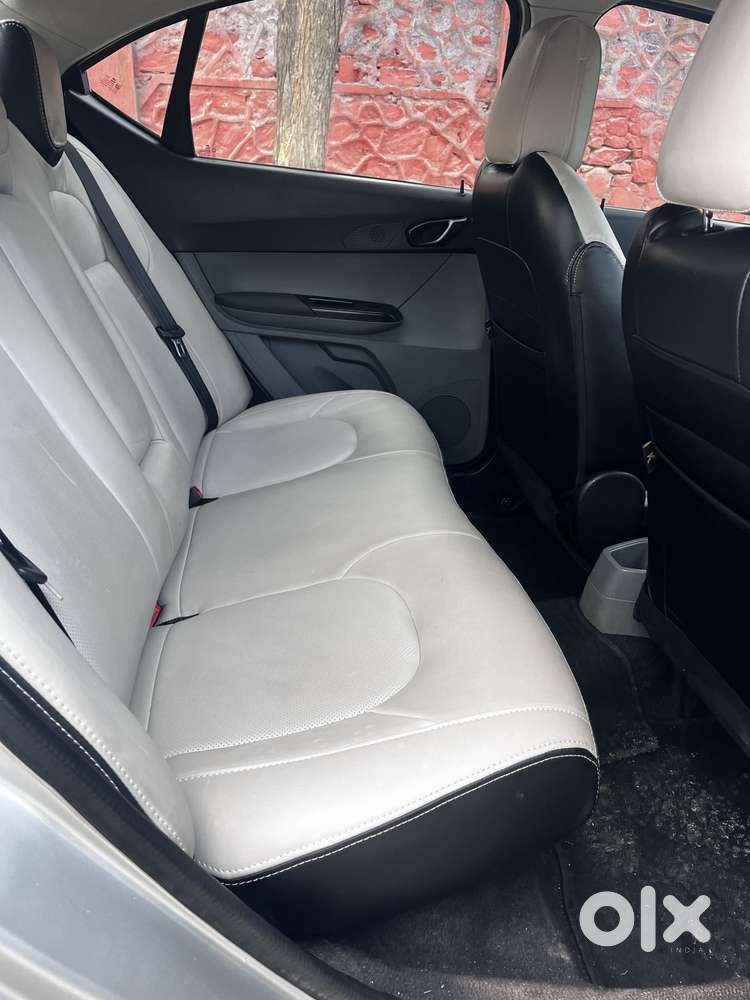 Tata Tigor 1.2 Revotron Xt, 2018, Petrol