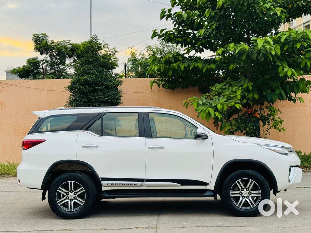 Toyota Fortuner 4x2 At 2.8 Diesel, 2020, Diesel
