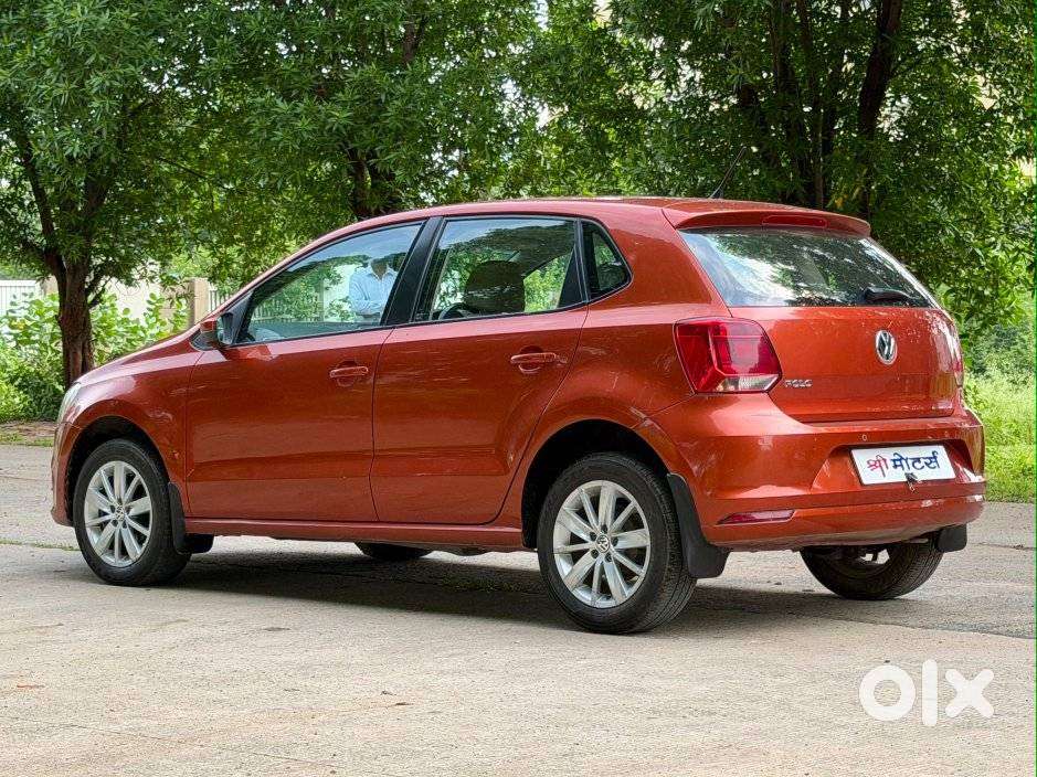 Volkswagen Polo Highline 1.6l Petrol, 2015, Petrol
