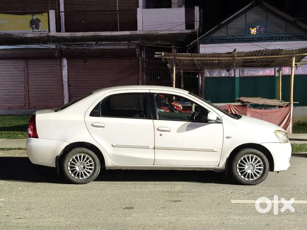 Toyota Etios 2012 Diesel 98000 Km Driven