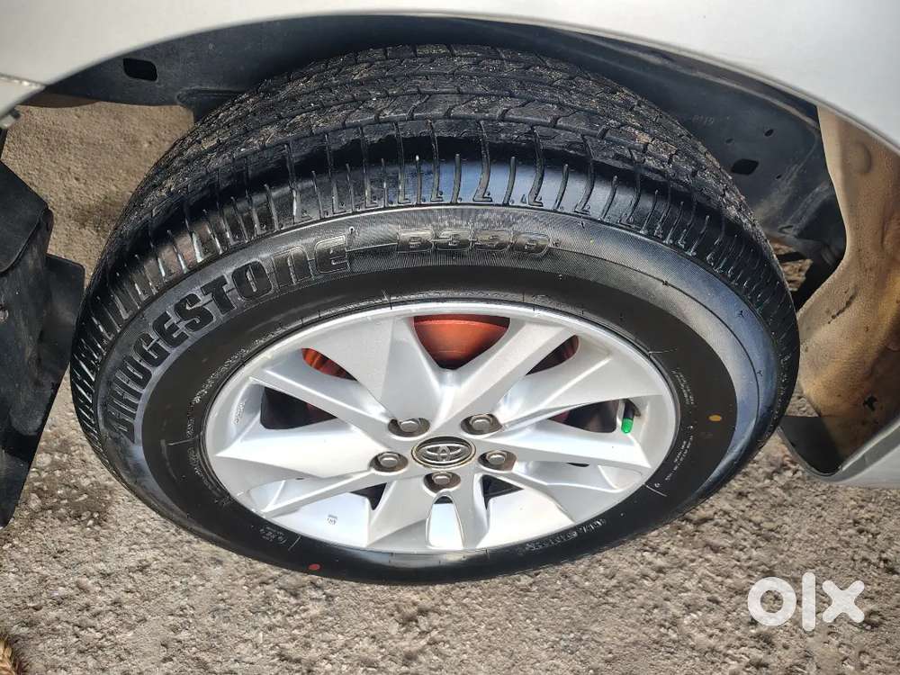 Toyota Innova Crysta 2.4 2019