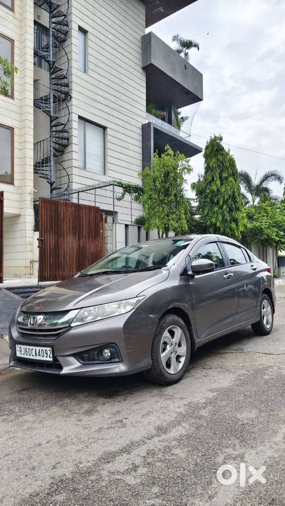 Honda City V Mt, 2014, Diesel