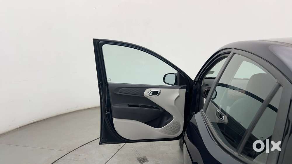 Hyundai Aura Sx 1.2 Petrol, 2022, Petrol