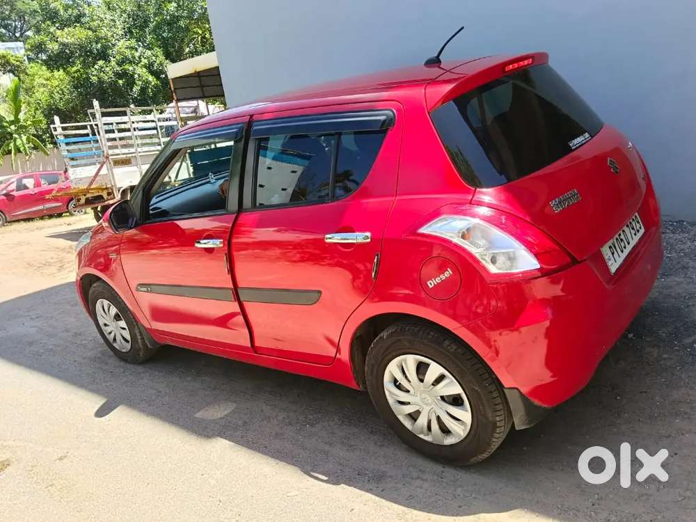 Maruti Suzuki Swift Vxi 2017