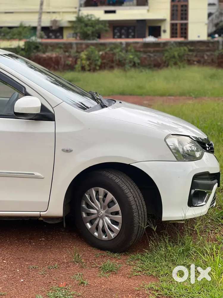 Toyota Etios 2017 Petrol Well Maintained