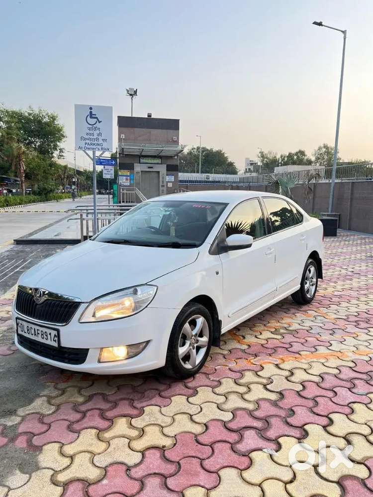 Skoda Rapid Ambition 2014