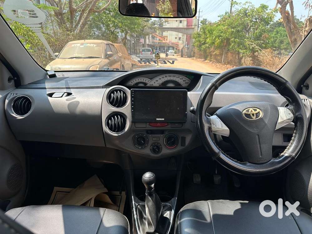 Toyota Etios V 2nd Owner Petrol For Sale