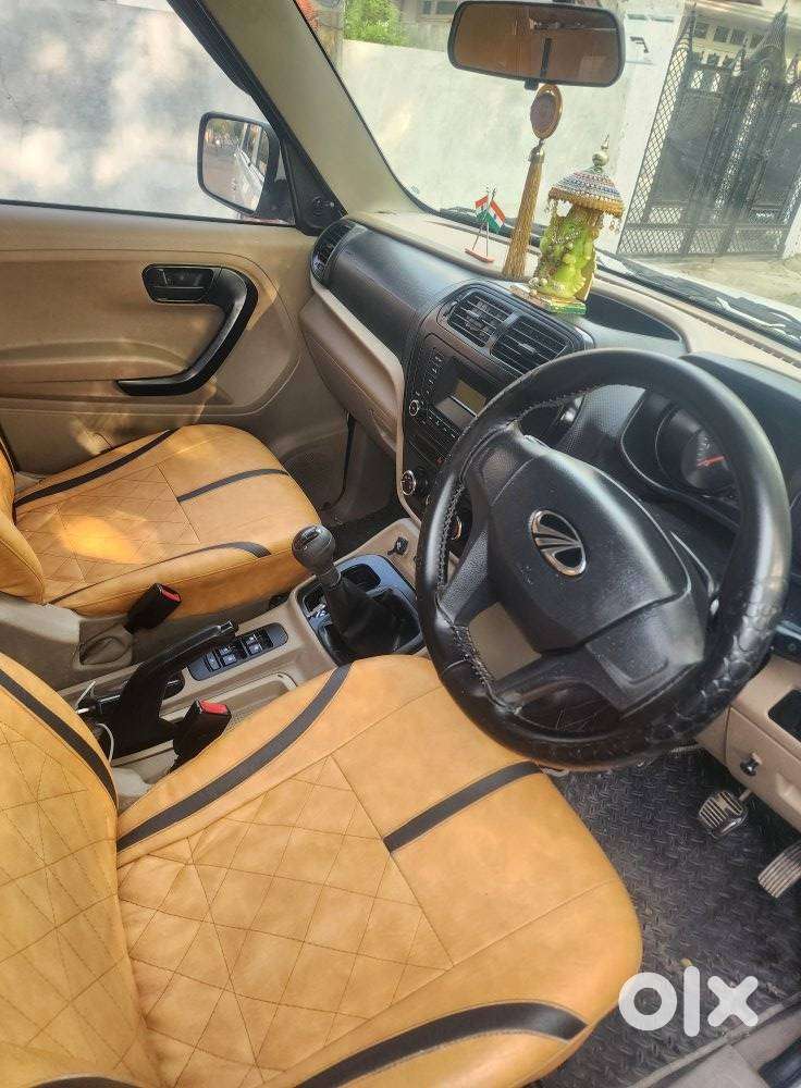 Mahindra Tuv 300 T6, 2017, Diesel