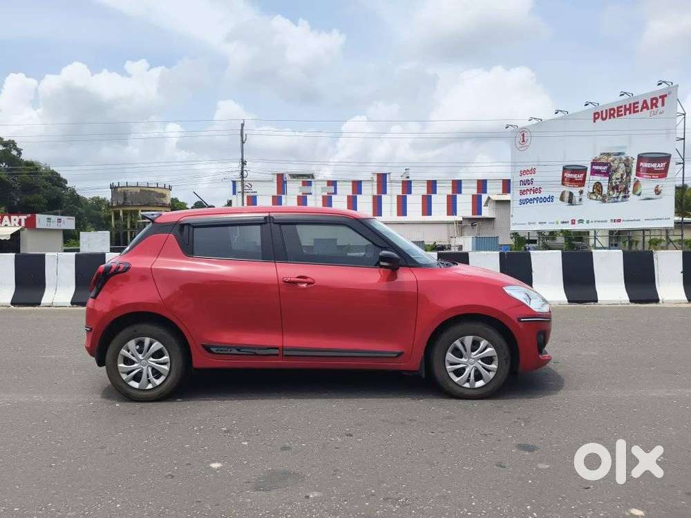 Maruti Suzuki Swift Vxi Abs Bsiv, 2023, Petrol