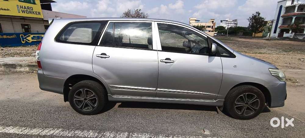 Toyota Innova 2.5 G (diesel) 8 Seater, 2015, Diesel