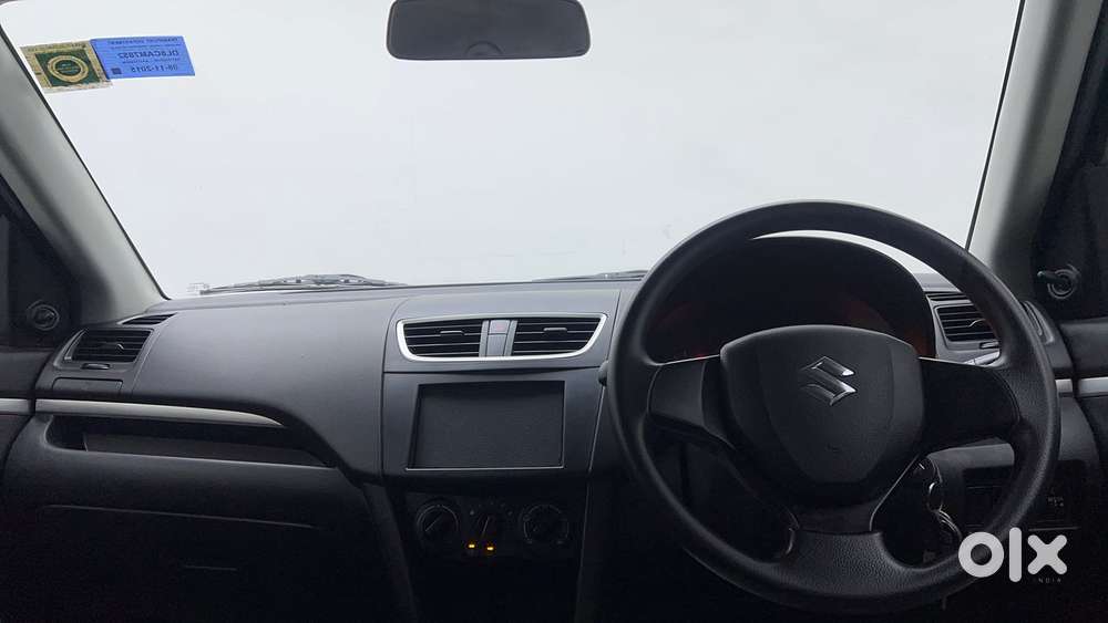 Maruti Suzuki Swift 1.2 Lxi (o), 2015, Petrol