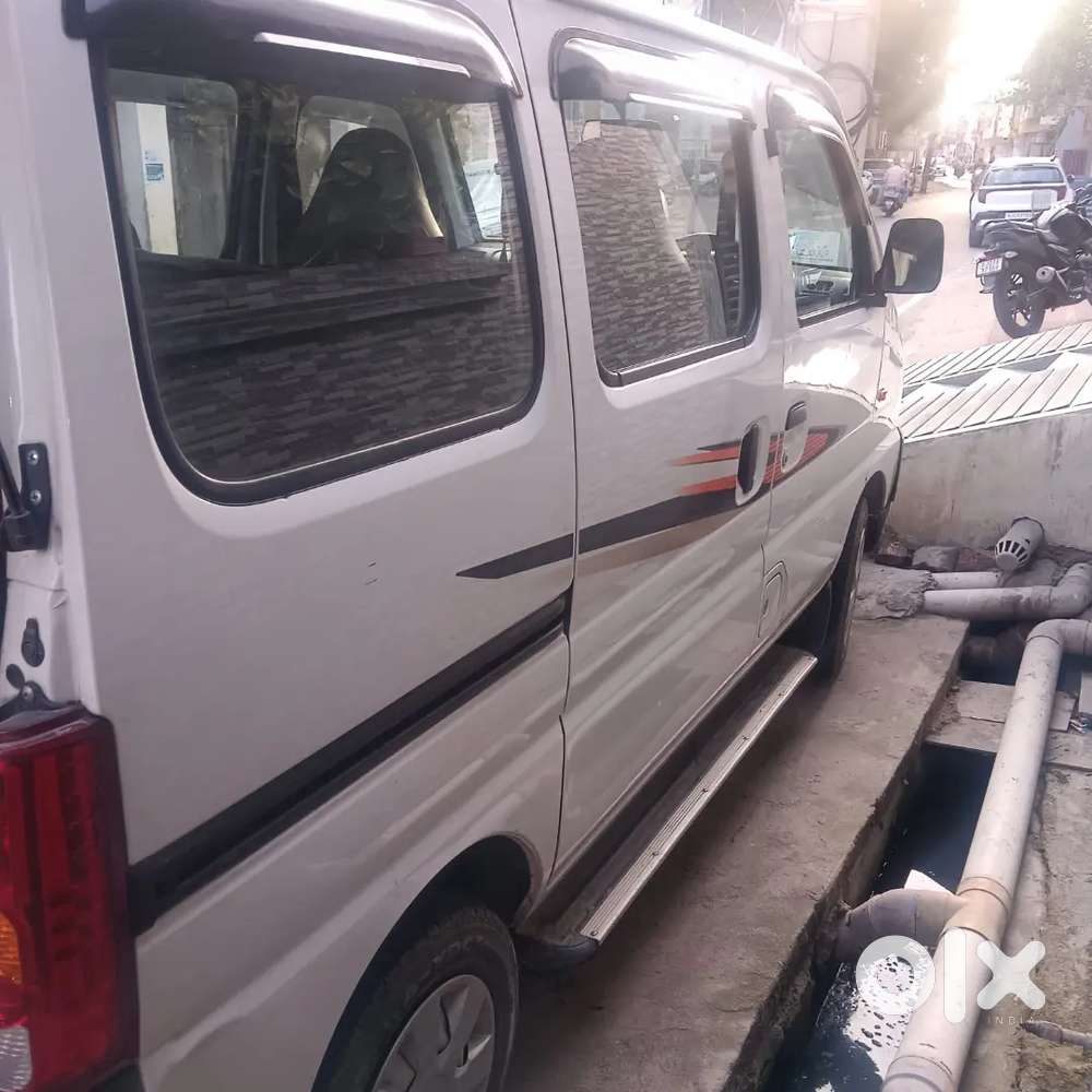 Maruti Suzuki Eeco 5 Str Petrol Manual 2022