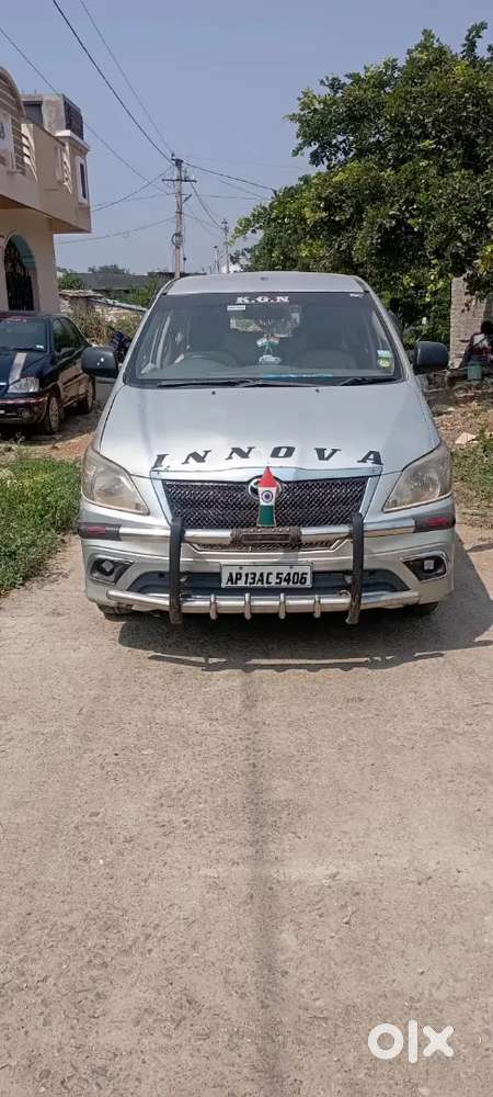 Toyota Innova 2006 Diesel Well Maintained