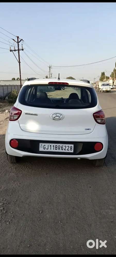 Hyundai Grand I10 Prime 2020 Petrol 76000 Km Driven