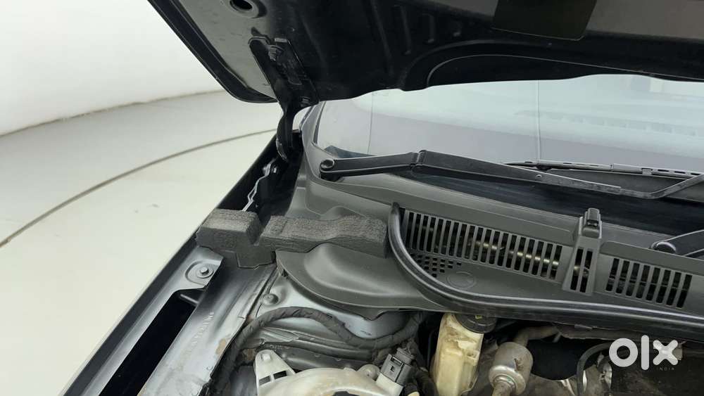 Skoda Slavia Style 1.0l Tsi Mt, 2022, Petrol