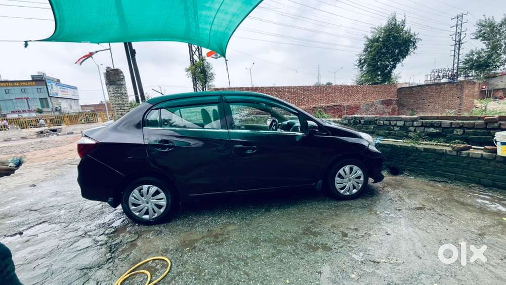 Honda Amaze 2016 Diesel Well Maintained
